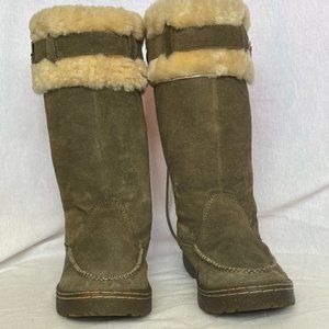 BearPaw SIREN 1235W Lace Up Suede and Shearling Boots
